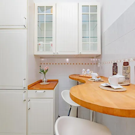 Turrohouse-Duomo 12 Minutes Away Apartment Milan
